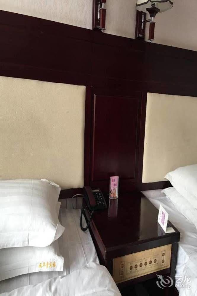 Hotel Landmark Kunming Exterior foto